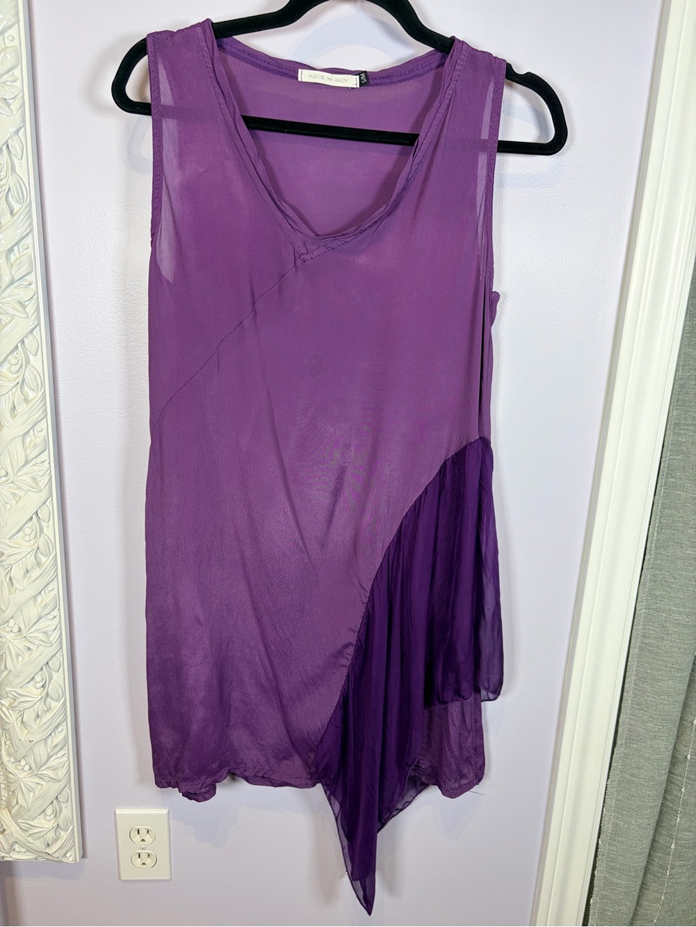 Women's Sleeveless Purple Chic Flowy Asymmetric 100% Silk Blouse S/M